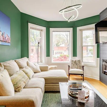 2 Bed Apt W/ Office, Free Parking, Near Wrigley Chicago Exteriör bild
