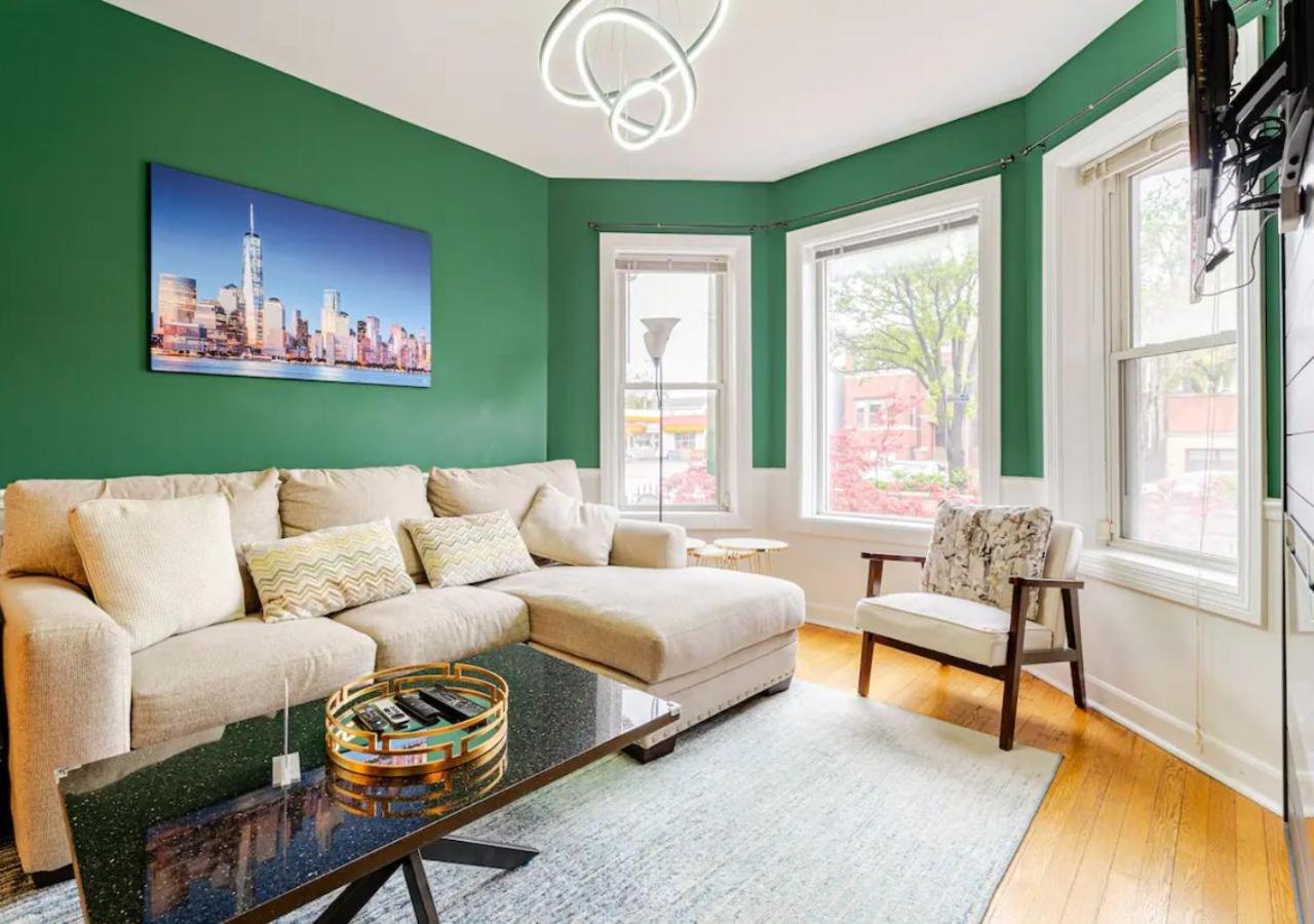 2 Bed Apt W/ Office, Free Parking, Near Wrigley Chicago Exteriör bild